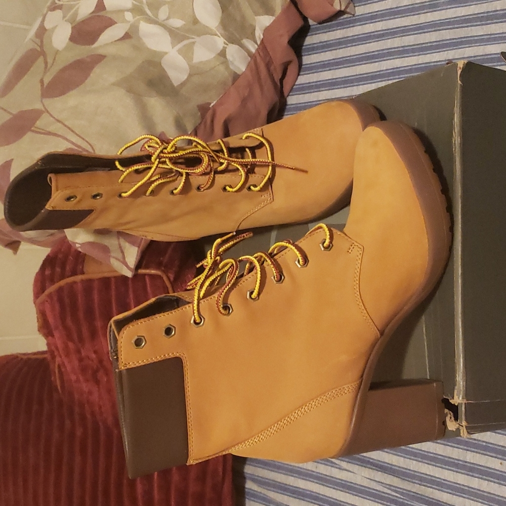 Camdale timberland boots